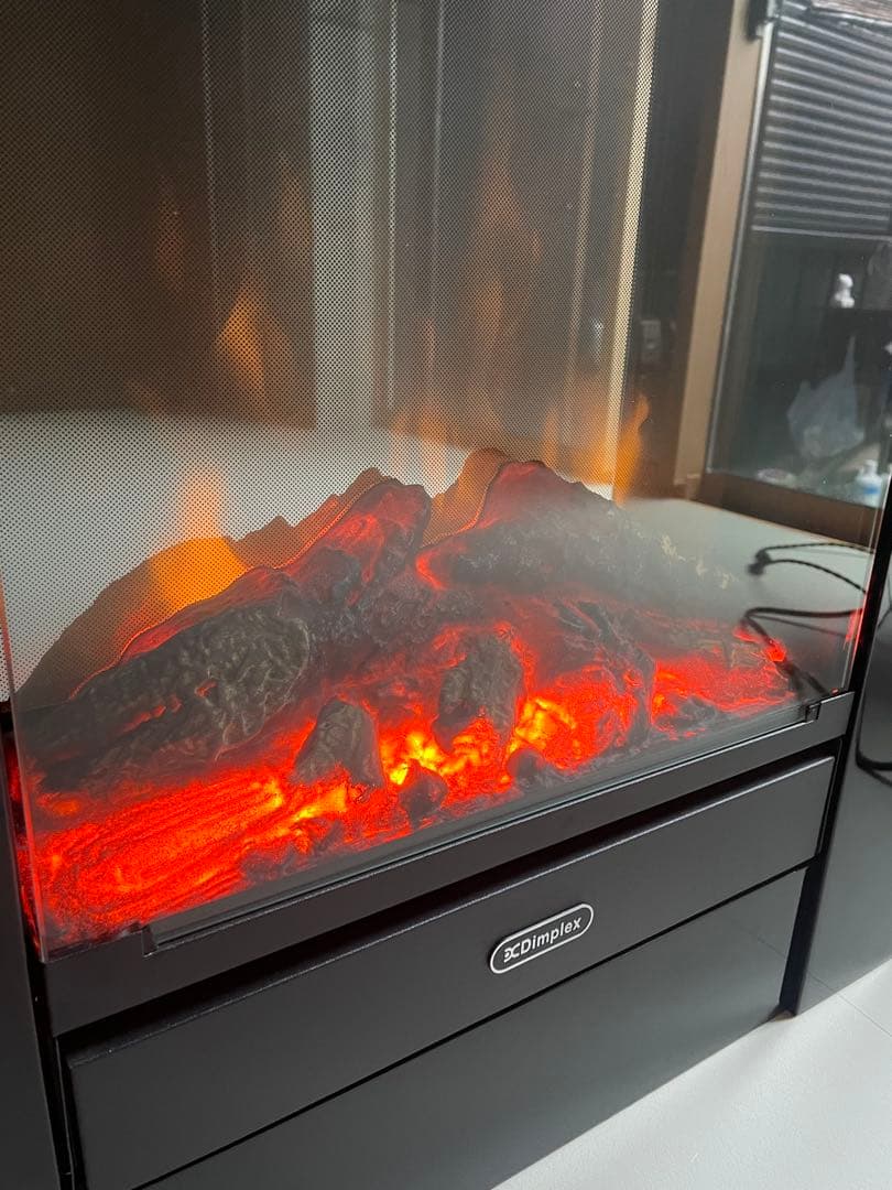 ディンプレス　GISELLA ジゼラ　ブラック　美品 電気暖炉　ファンヒーター