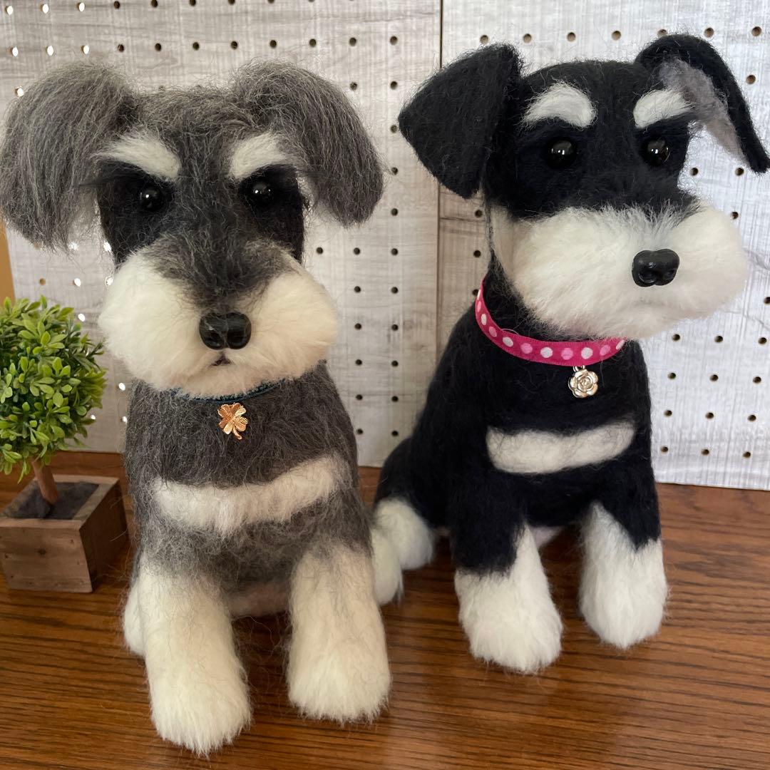 羊毛フェルト　ミニチュアシュナウザー　Mサイズ　3体
