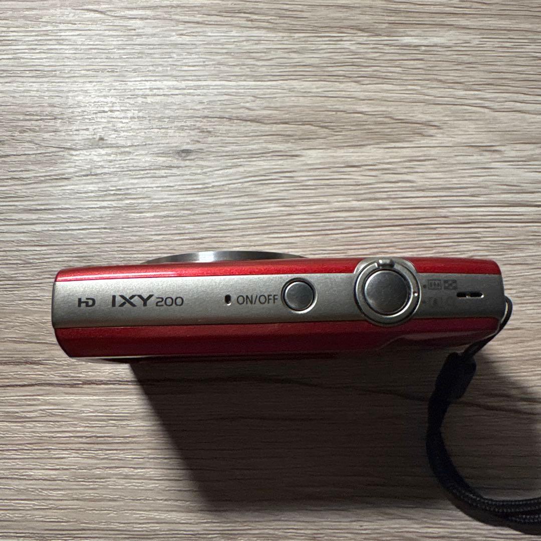 デジタルカメラ Canon IXY200