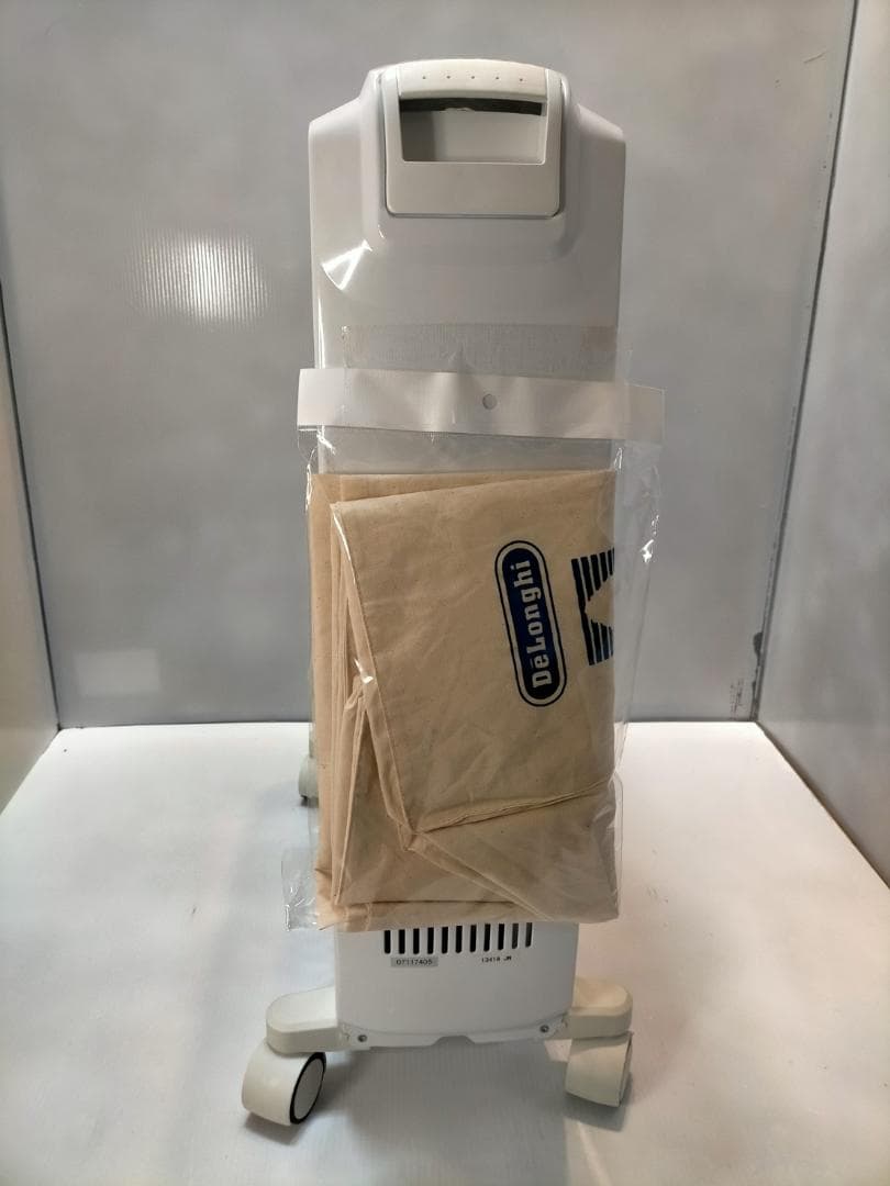 デロンギ  オイルヒーター DDQ0915-WH キャスター付　DeLonghi