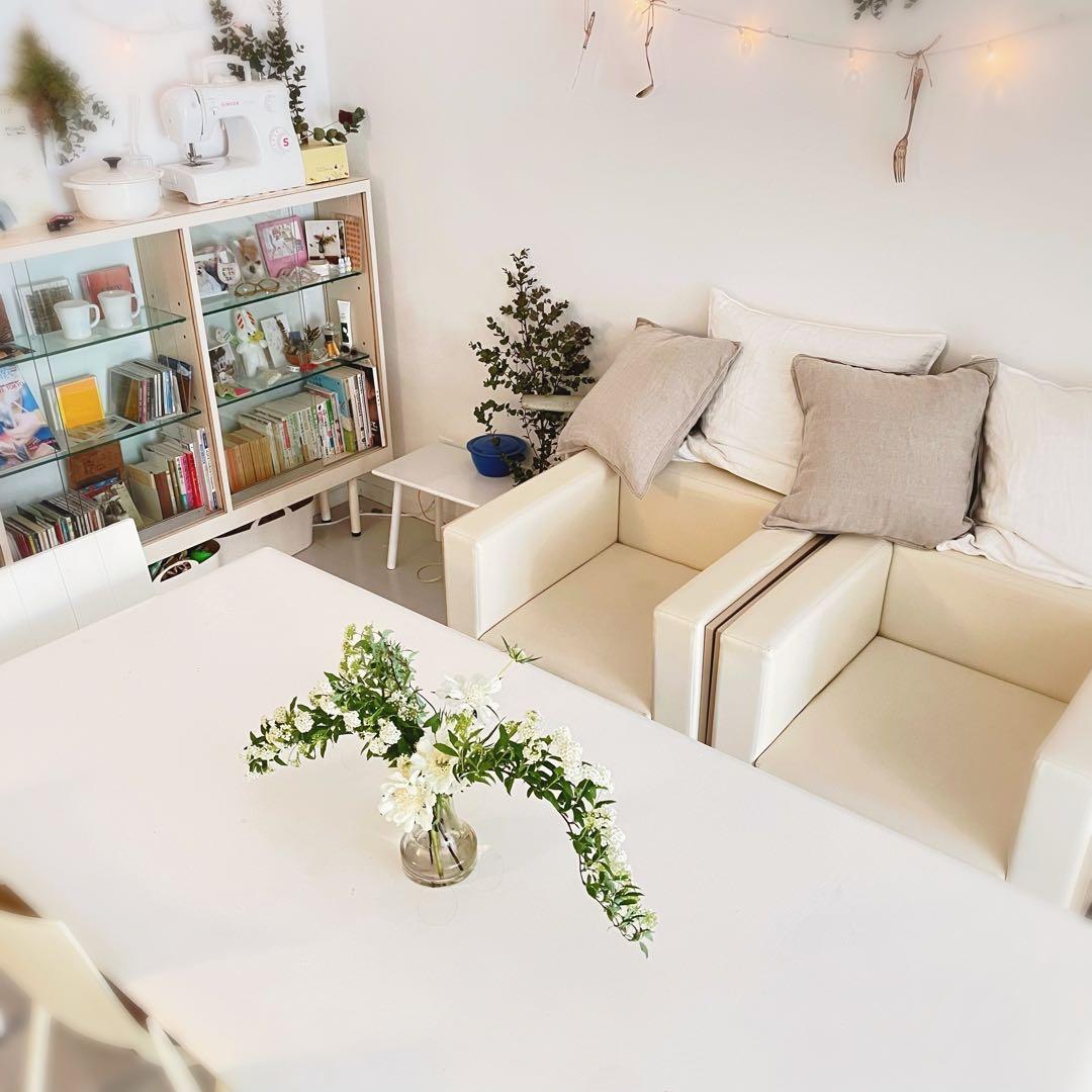 カッシーナ・イクスシーの 1P アームソファを2個セットでお願いします。