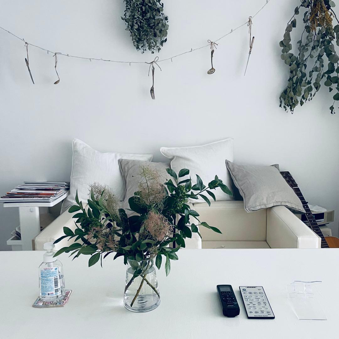 カッシーナ・イクスシーの 1P アームソファを2個セットでお願いします。