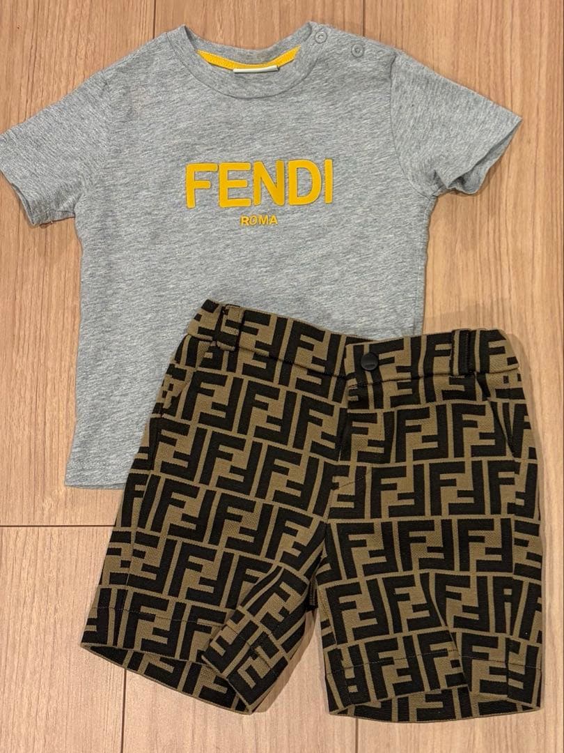 FENDI フェンディ　ベビー　セットアップ　12M