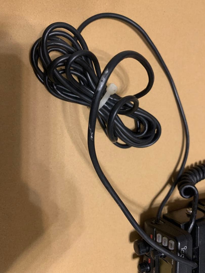 IC-2720 トランシーバー