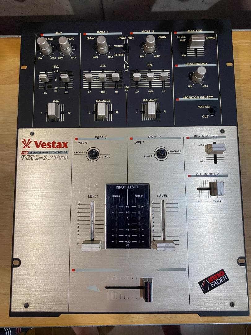 Vestax PMC-07Pro DJミキサー【inno Fader カスタム】
