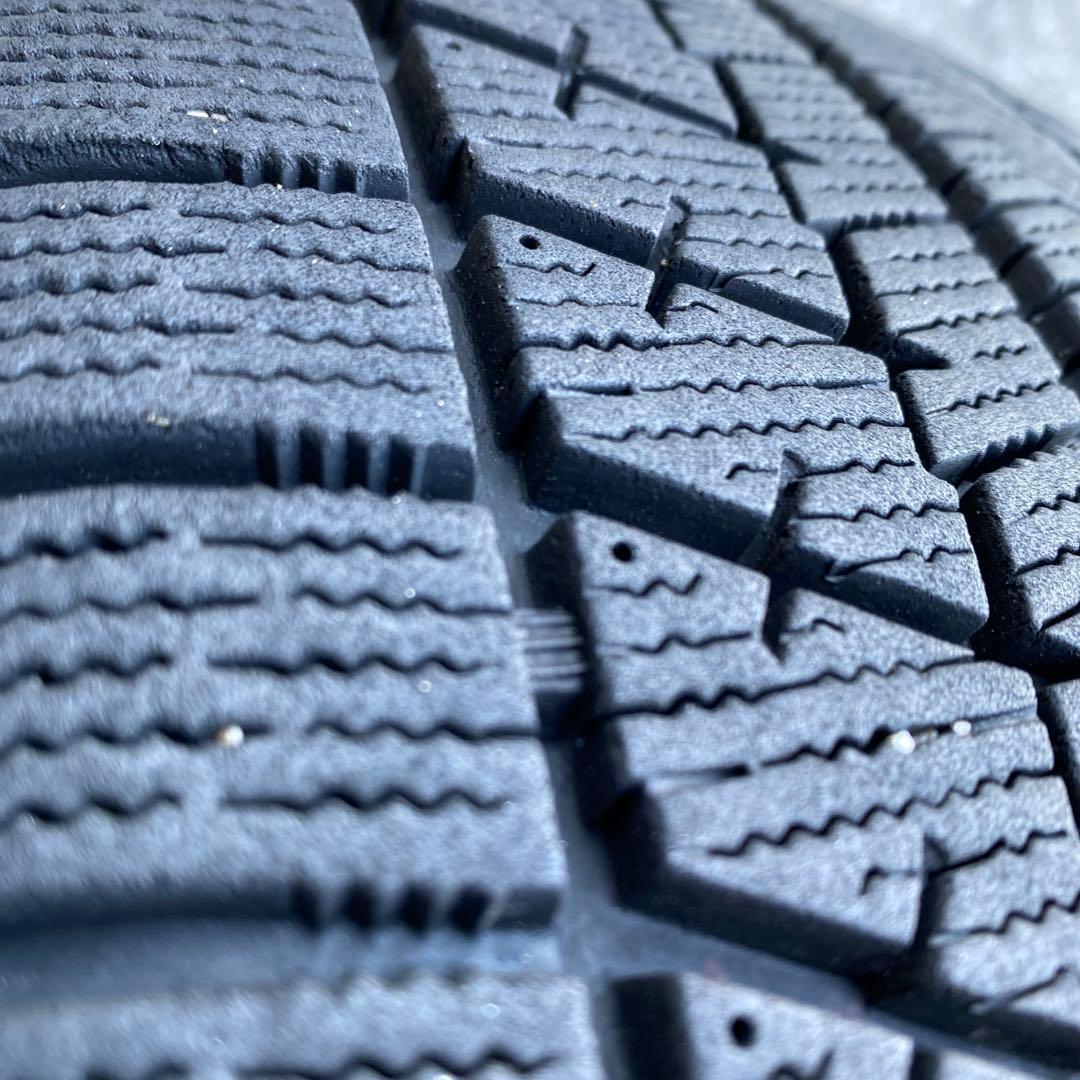 中古溝ありブリヂストンスタッドレスセット185/60R15旧型シエンタ　送料無料