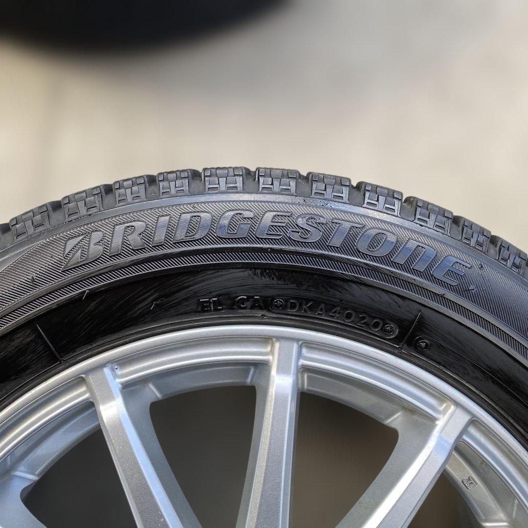 中古溝ありブリヂストンスタッドレスセット185/60R15旧型シエンタ　送料無料