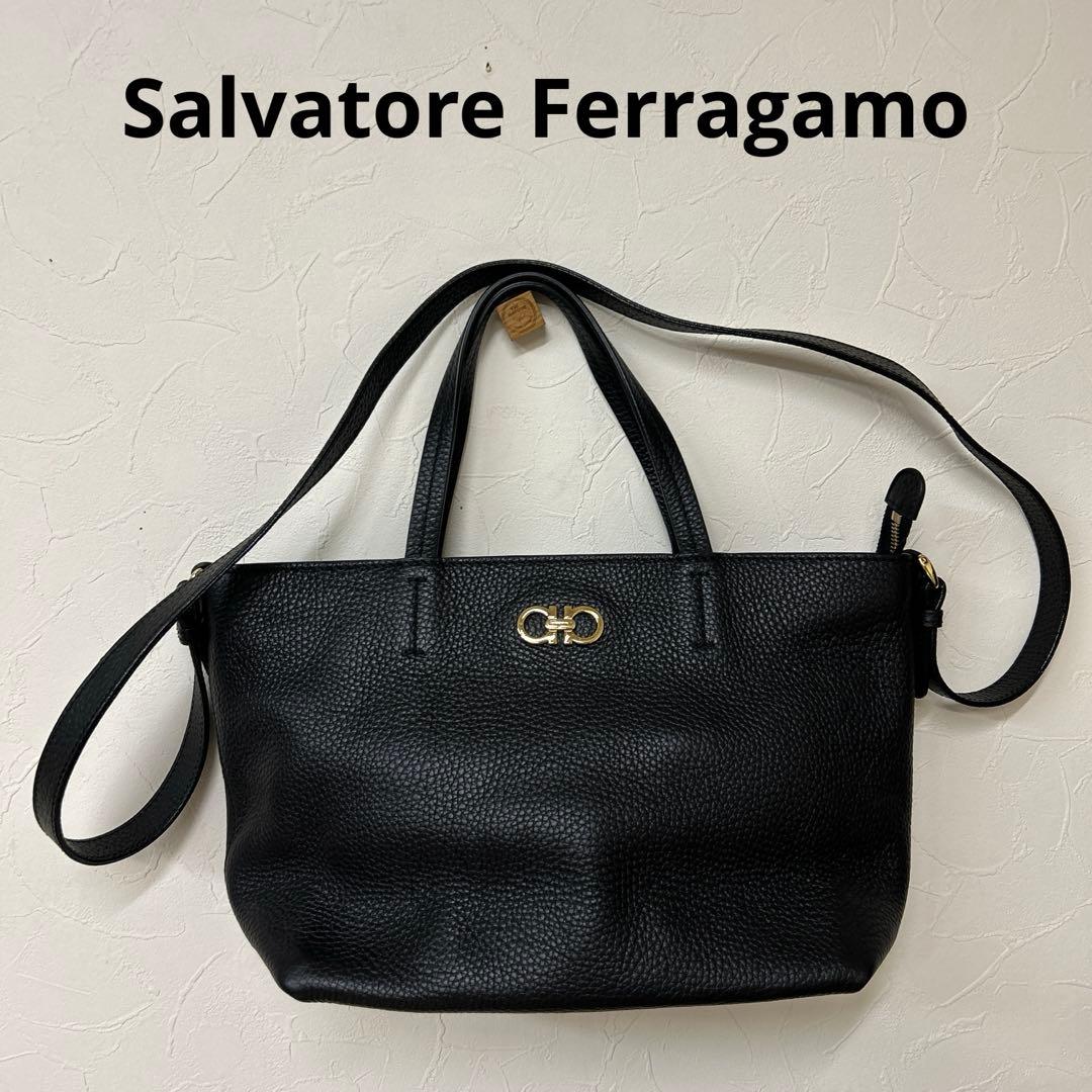 【専用】wし37 SalvatoreFerragamo 2wayレザーバッグ　黒