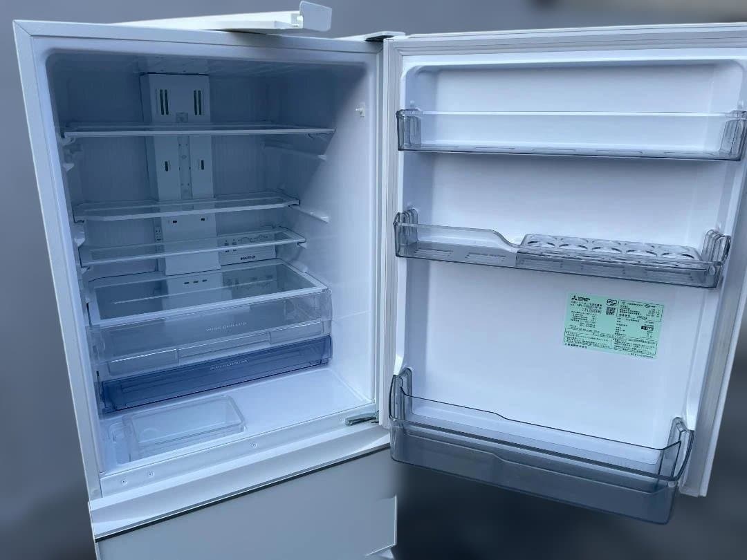 ★動作〇★ 冷蔵庫 三菱 MR-CG33G-W1 330L 2022年製 3ドア