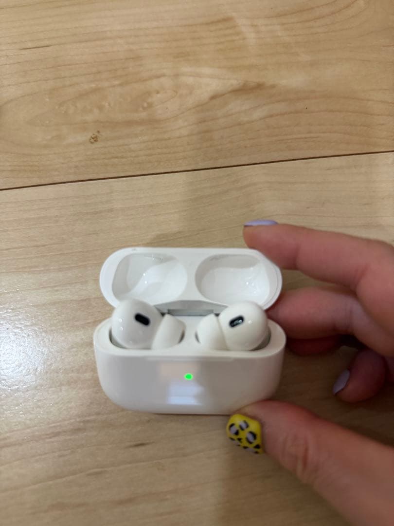 AirPods Pro 第二世代 Type-C A3048モデル
