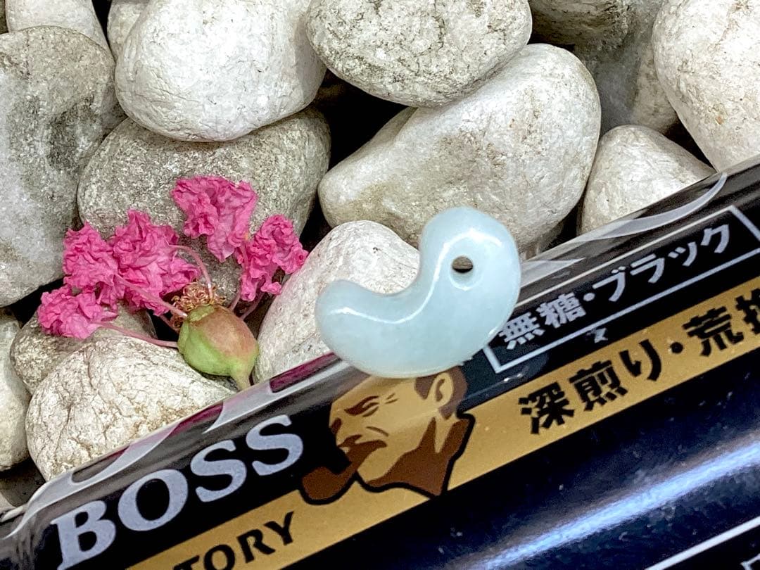 ✳希少*アイスラリマー　★氷‼️ 女性の方 お身近の守護石に　機械鑑別書付の本物‼️