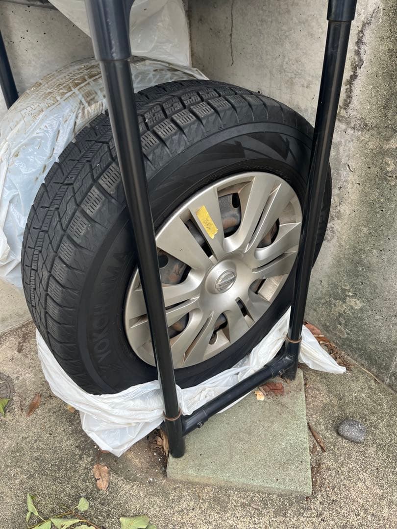 スタッドレスタイヤ