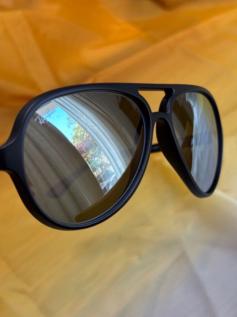 RAY-BAN SCUDERIA FERRARI レイバン サングラス 中古品