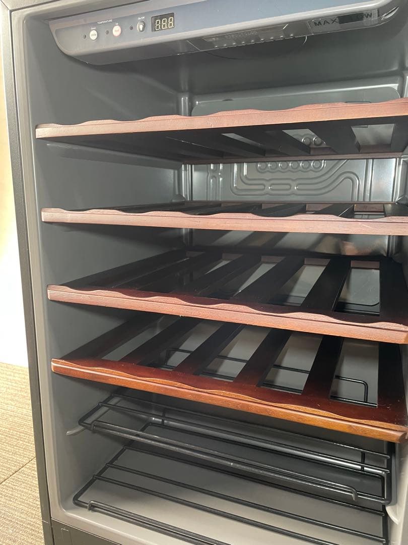 961 フォルスタージャパン ワインセラー おしゃれブラックデザイン 右開き