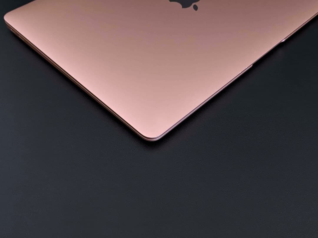 【M1チップ】MacBook Air（M1,2020） 13.3㌅ バッテリー◎