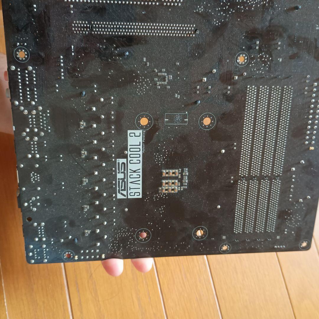 ASUS M4A79T デラックス AM3 DDR3 AMD 790FX