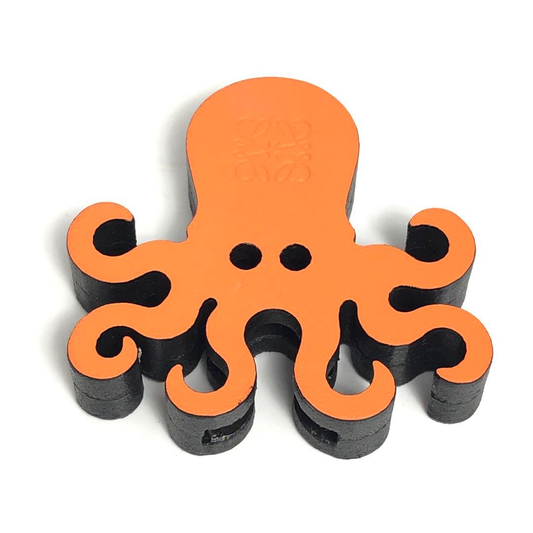 【ほぼ未使用】LOEWE ロエベ オクトパス ダイス チャーム レザー タコ