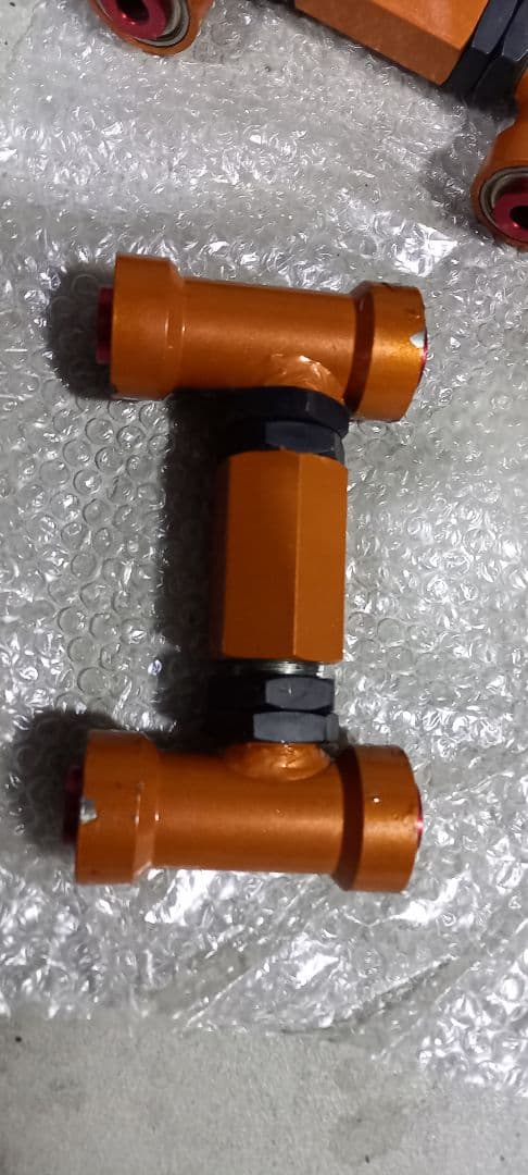 スキッドレーシング フロントアッパーアーム BNR32 HCR32 スカイライン