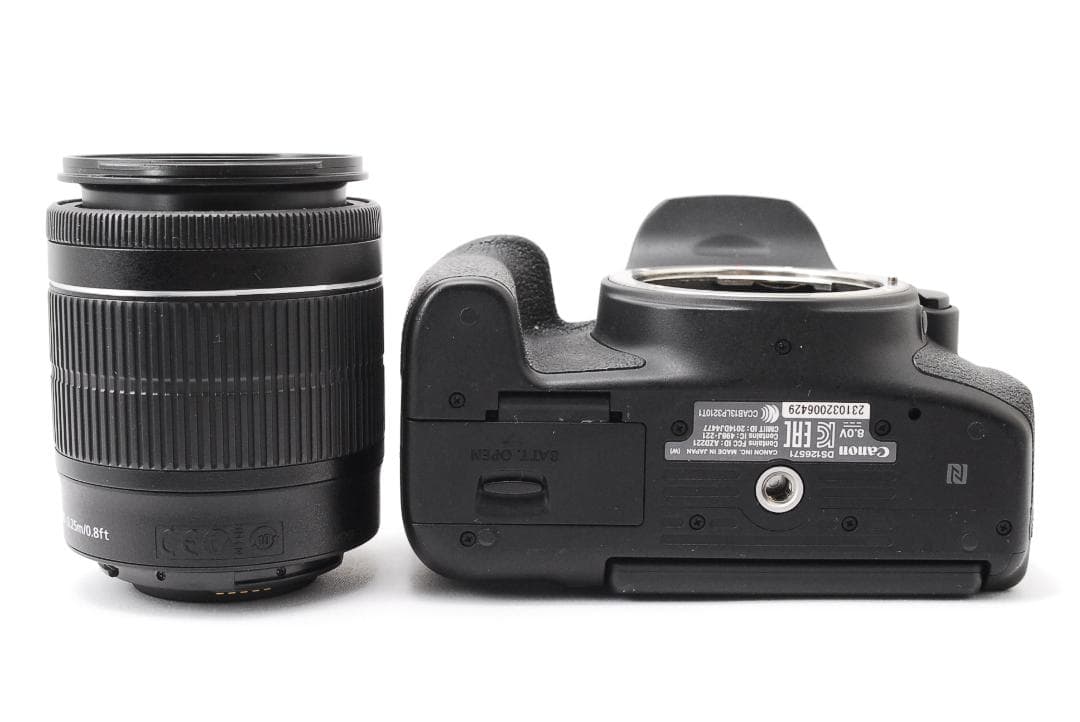 極美品✨Canon EOS Kiss X8i 高性能STMレンズ　Wi-Fi機能