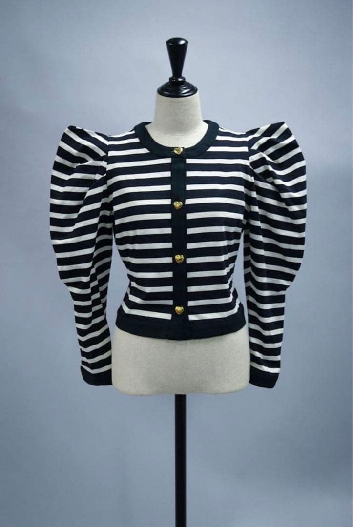 sheller シェリエ ハートボタンカーディガン