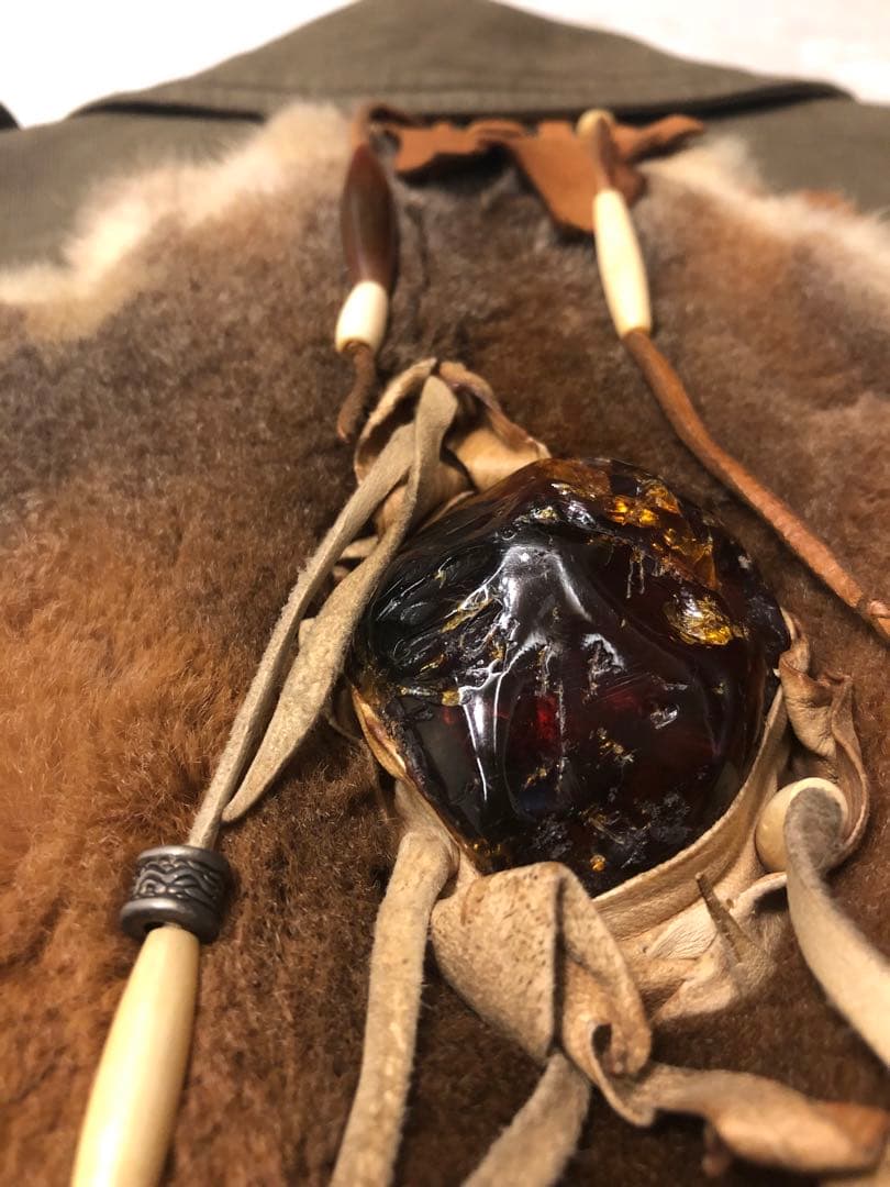 sharespirit アンバーファー装飾付きミリタリーjkt