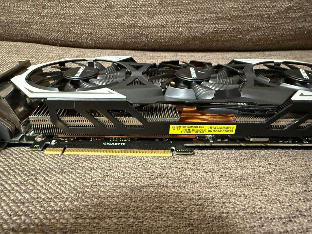 t*o様 GIGABYTE GTX980Ti 箱付き