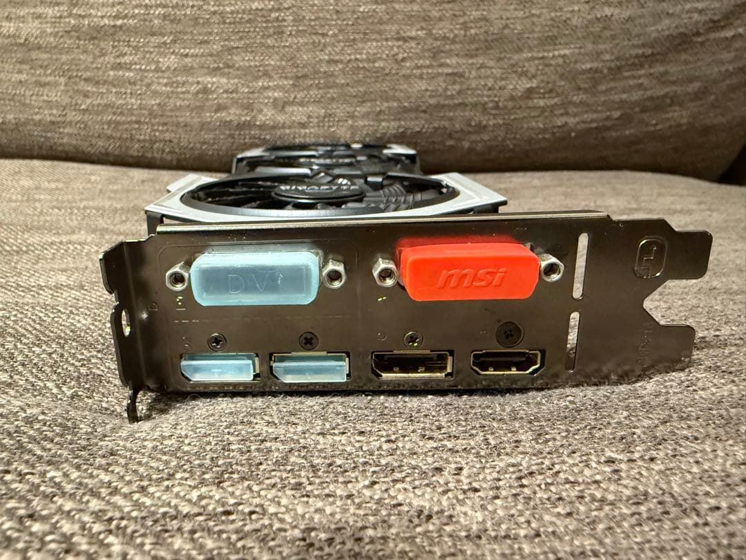 t*o様 GIGABYTE GTX980Ti 箱付き