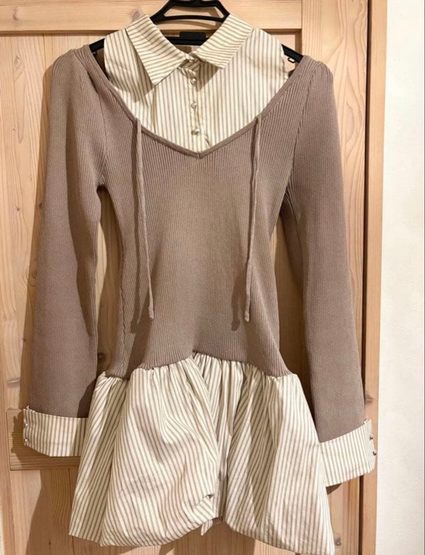 リリーエミュリ Rilly emulie ミニワンピース