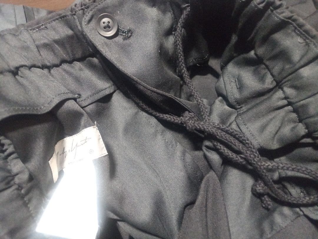 試着のみ yohjiyamamoto pourhommeパンツ ブラックサイズ2