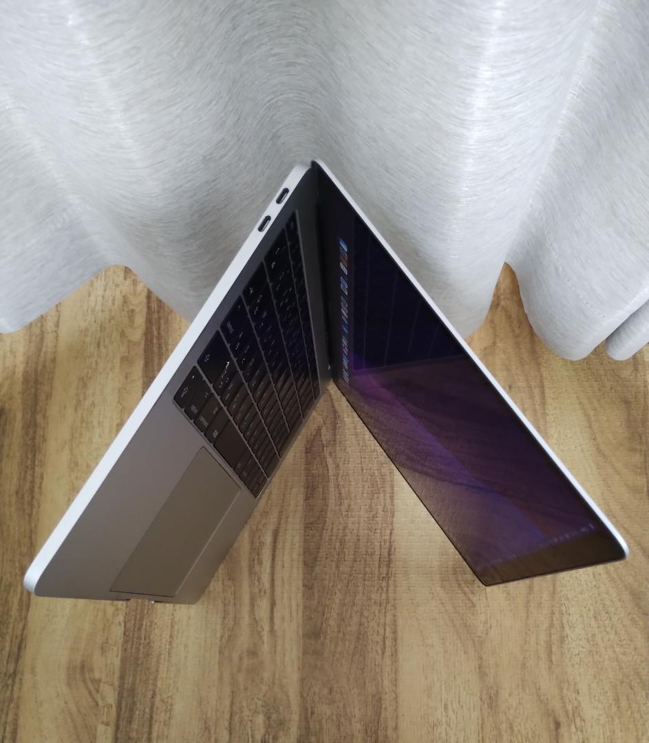 MacBook本体 #813.MacBook Pro 2.3ghz i5 8GB 13inch