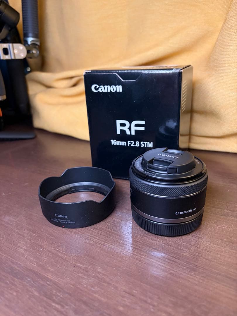 Canon RF16mm F2.8 STM レンズ