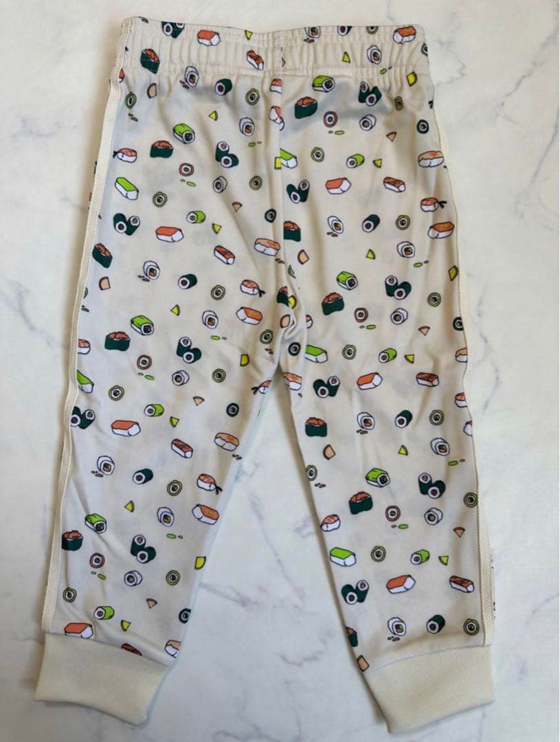 新品未使用　アディダス　ジャージ　セットアップ　寿司柄　100