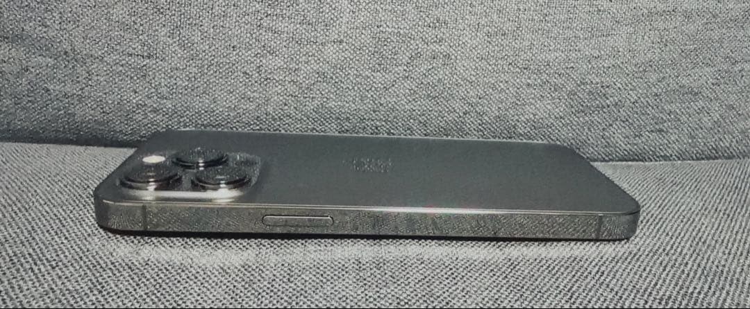 ★iPhone13Pro☆256GB☆ブラック☆バッテリー容量75%★