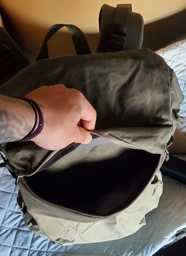 バッグ BLUE LUG chimney 35