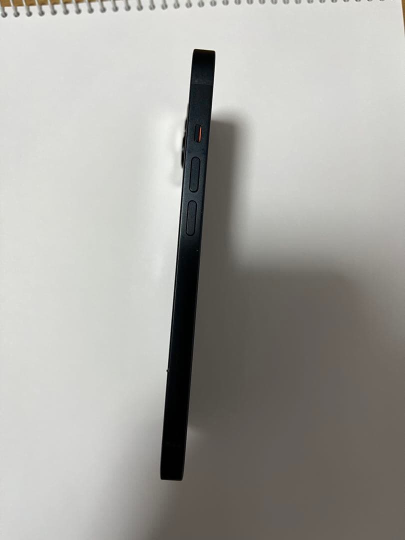 iPhone13本体　ミッドナイト　128GB SIMフリー