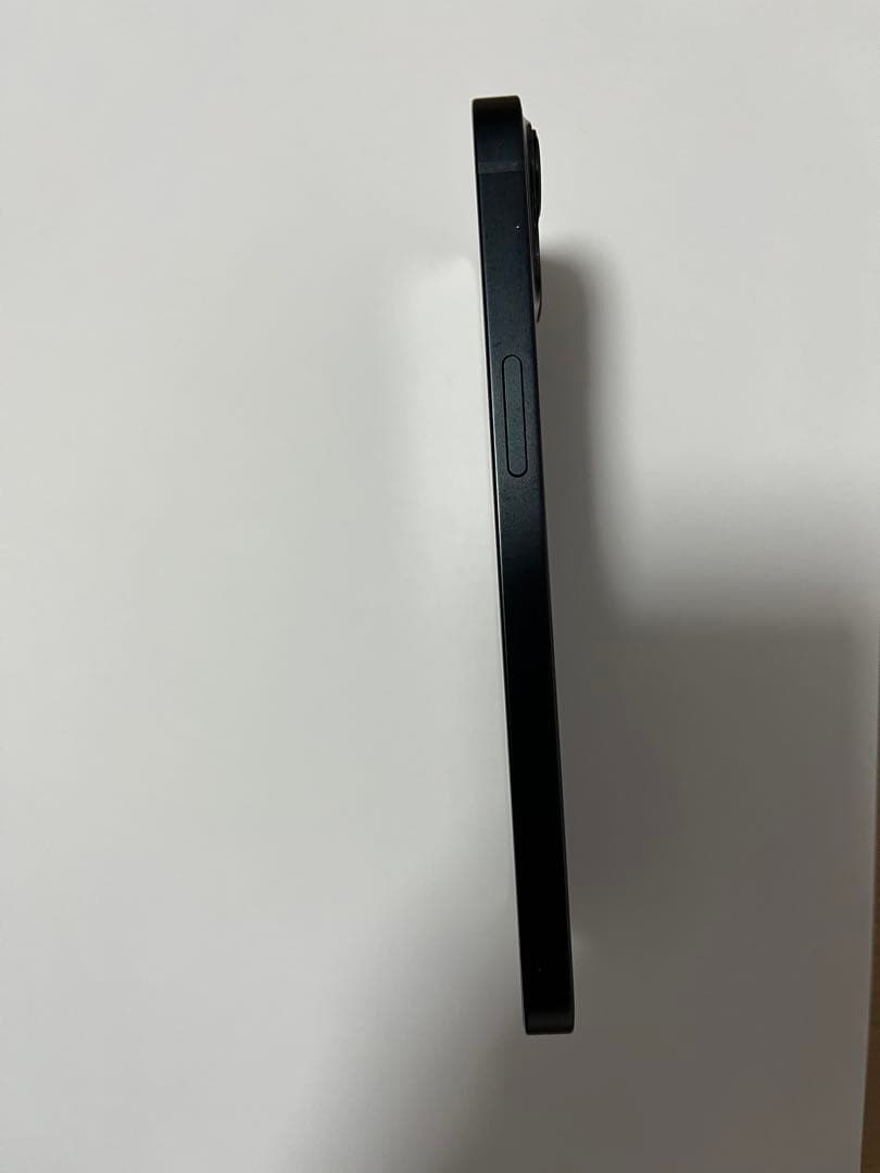 iPhone13本体　ミッドナイト　128GB SIMフリー