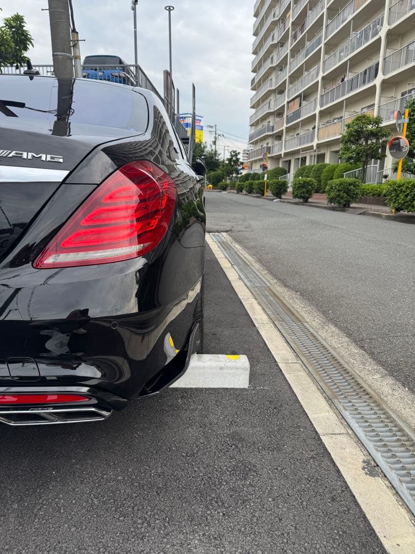 特注品‼️ ベンツW222共通 フェンダー＆リアサイドエアロ ドライカーボン ❣️