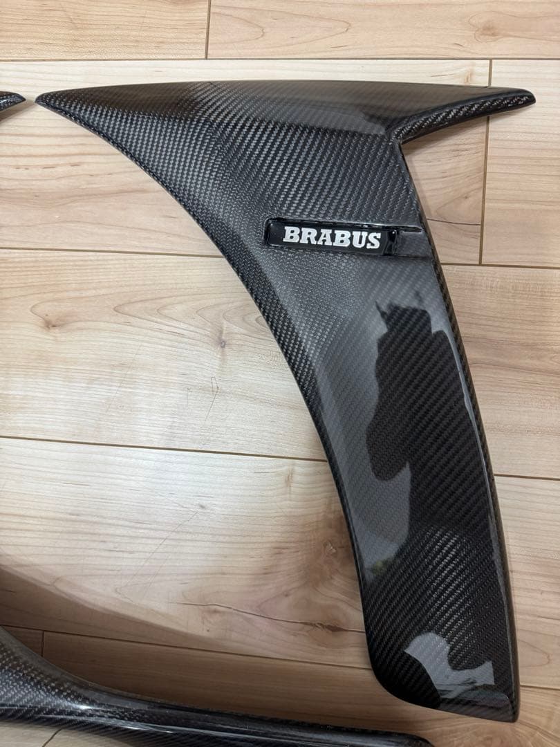 特注品‼️ ベンツW222共通 フェンダー＆リアサイドエアロ ドライカーボン ❣️