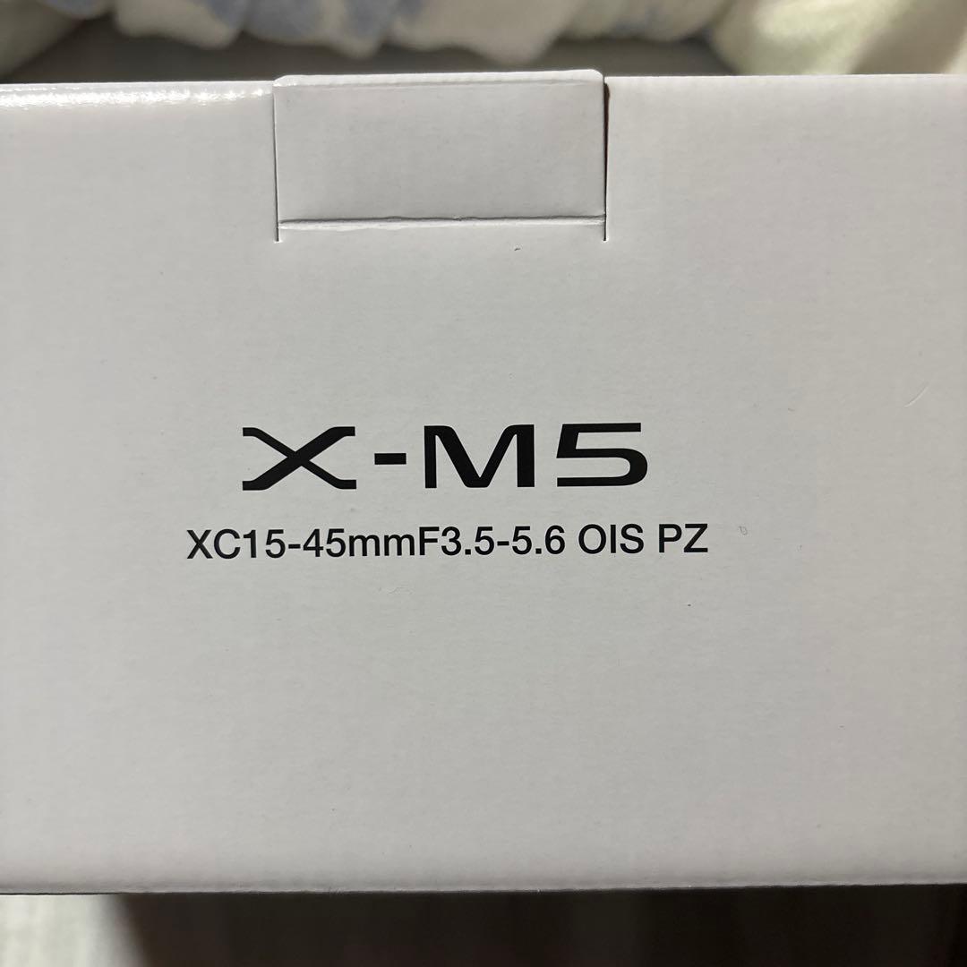 FUJIFILM X-M5 ブラック　ボディのみ