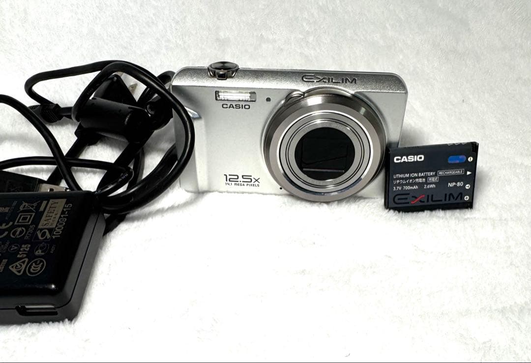 デジタルカメラ Casio Exilim EX-ZS100 #2969