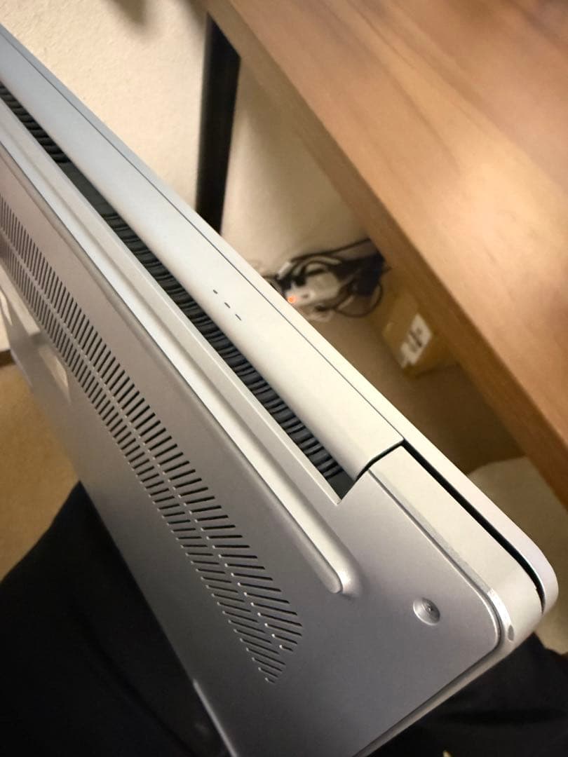 Lenovo IdeaPad gen8 i5-12450H、16GB 512GB