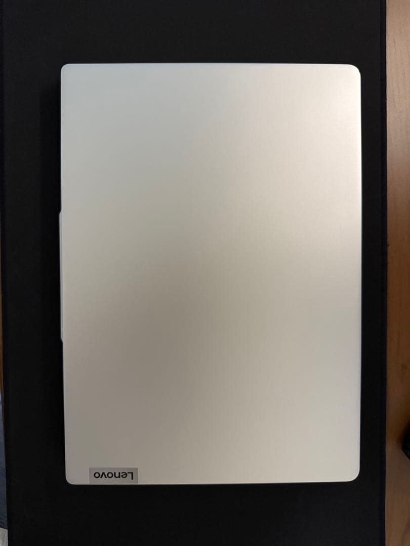 Lenovo IdeaPad gen8 i5-12450H、16GB 512GB