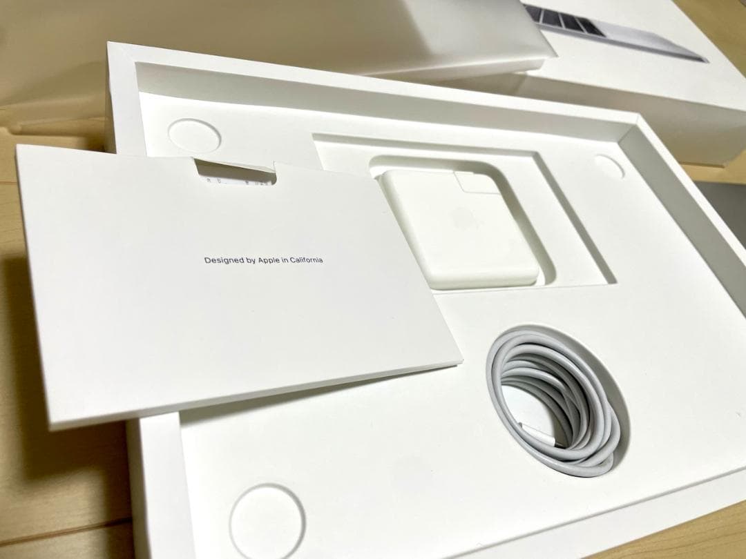 MacBook Pro 13(2020) i5 US配列 16GB 512GB