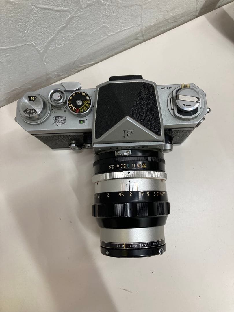 Nikon F フィルムカメラ　レンズ付き