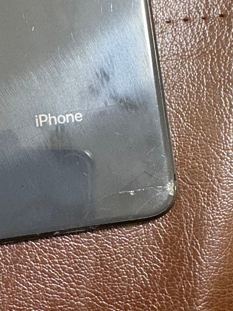 Apple iPhone 8 スペースグレー 本体