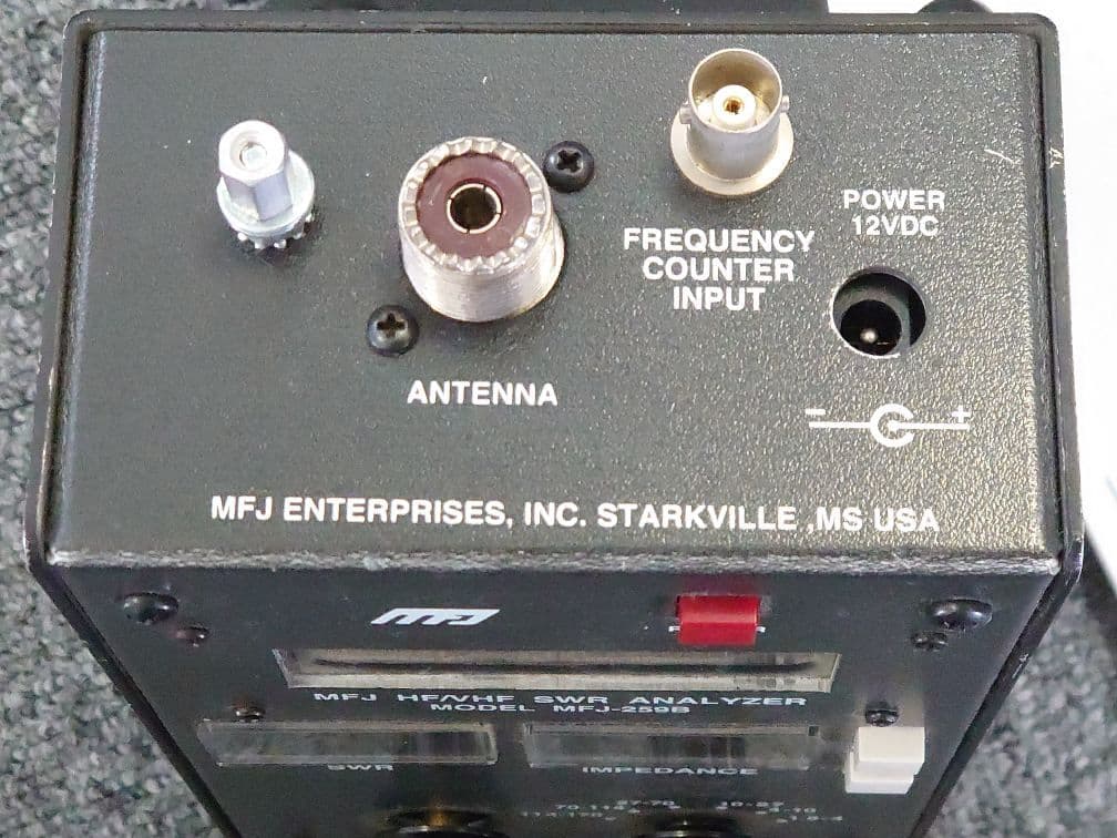 MFJ-259B HF/VHF アンテナアナライザー