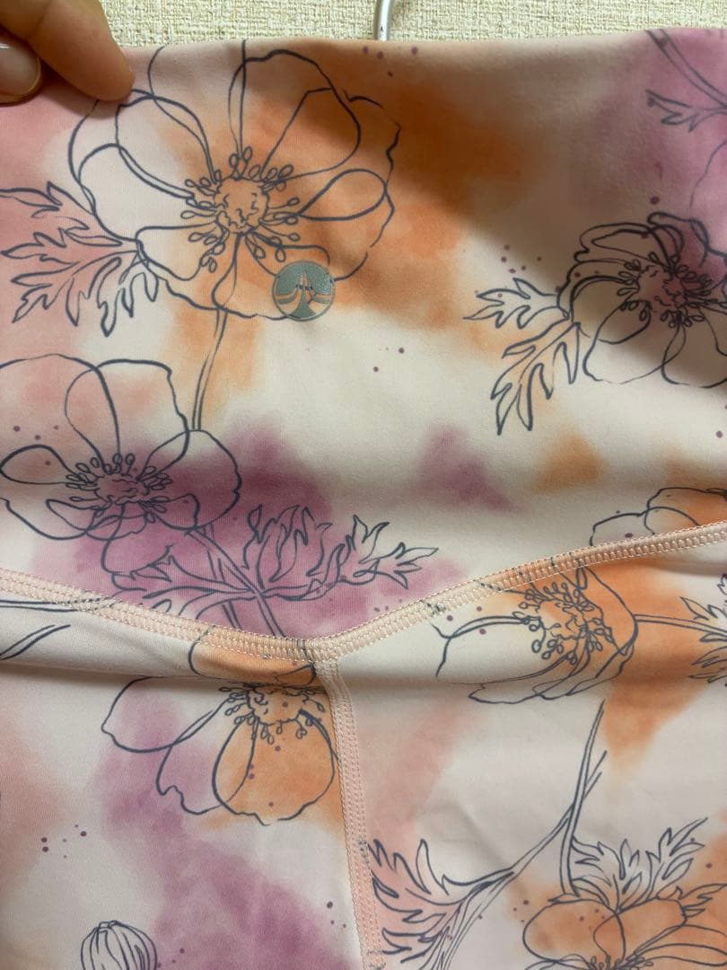 SUKALA 花柄クロスバックヨガウェア上下