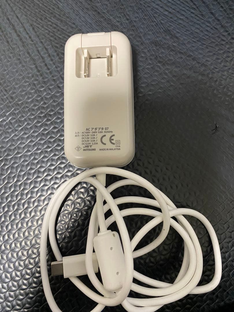 『美品』 docomo らくらくフォン　F-01L ケース付き