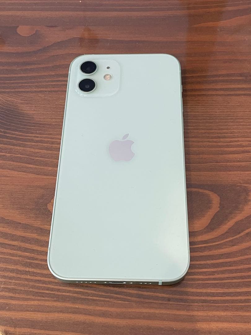 Apple iPhone 12 本体　グリーン 64GB