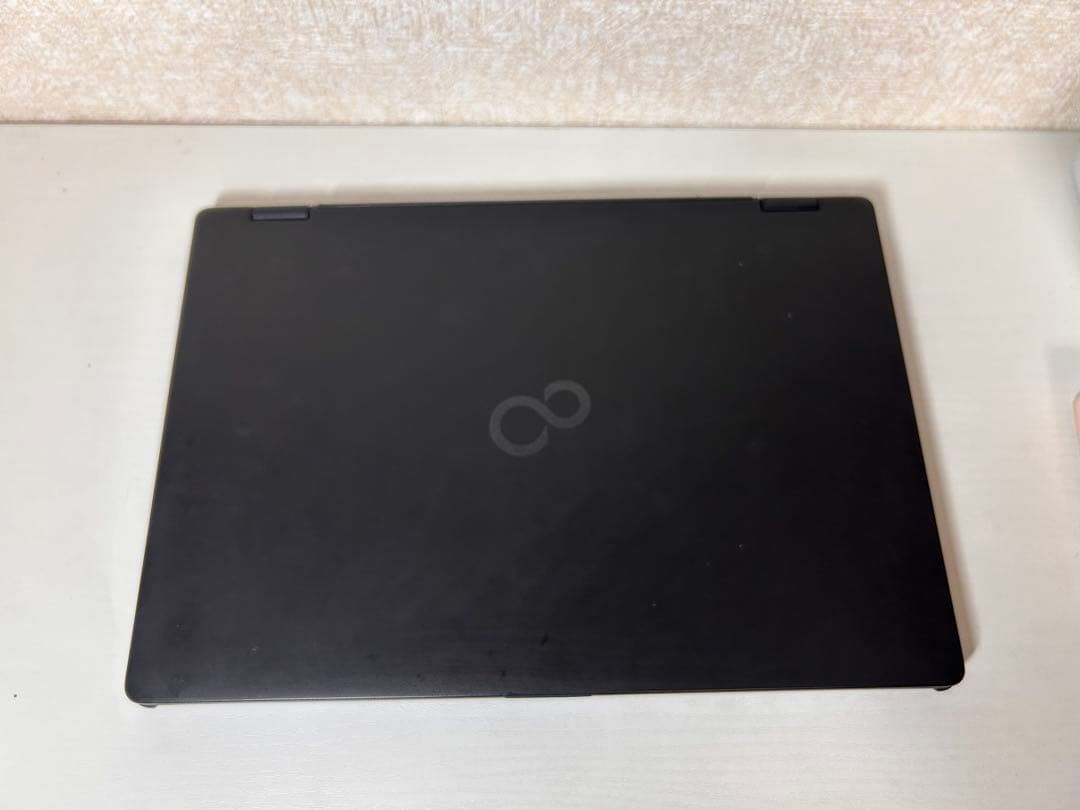 Fujitsu LIFEBOOK ノートPC 本体